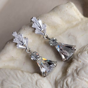 Vintage Art Deco Clear Crystal Occasion Earrings
