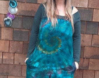 Women's Size 2x Ice dyed overalls