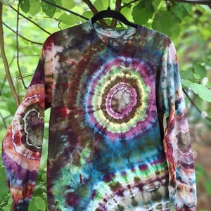 Medium mens Ice Dye long sleeve shirt