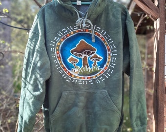 Unisex Large Batik Mushroom pull over hoodie