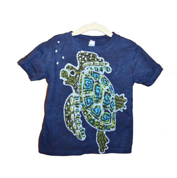NEW Youth Size T Shirt Turtle Circle Full Color on Cotton Sm Med Lg NEW Youth Size T Shirt Turtle Circle Full Color on Cotton Sm Med Lg