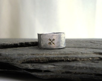 Single Crossed Arrows Ring for HIM, Men's Wide Silver Band, Gift under 30 dollars, Men's Rings