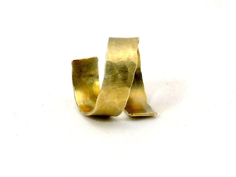 Modern Gold Bypass Ring // Hammered // Personalized Keepsake // Gift under 50 image 2