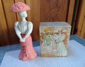 Avon 39 s Gay Nineties Fashion Figurine perfume Bottle, Cologne Decanter