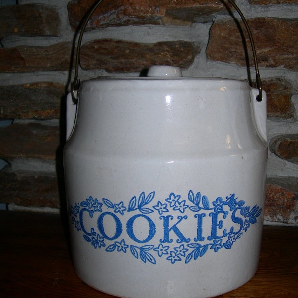 vintage cookie jar