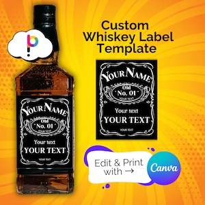 Peut inclure: Une bouteille de whisky carrée en verre avec une étiquette noire portant le texte blanc Custom Whiskey Label Template, Your Name, Old No. 01 et Your text. Un modèle d'étiquette noir séparé est présenté avec le même texte et design.