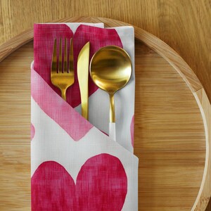 Pink Hearts Cloth Napkins Set of 4 – Romantic Valentine’s Day Table Decor