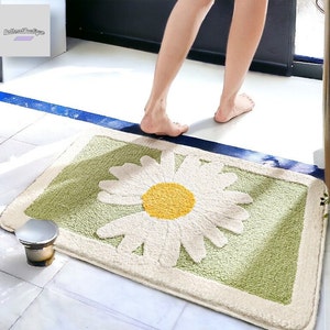 Beautiful Daisy Non-Slip Bathroom Mat, Flower Water Absorbent Carpet, Shower Entrance Floor Rug, High Quality Polyester Bathroom Accessory Green