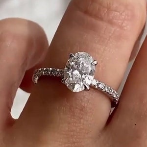 Anello di diamanti ovale in Moissanite da 1,5 ct con anello di fidanzamento aureola per lei, anello di diamanti ovale da 1,5 ct, anello nuziale ovale in Moissanite per lei
