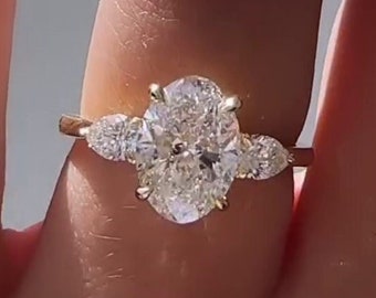 Three Stone Oval Engagement Ring Oval Engagement Ring With Pear Side Stones 3 Carat Oval Diamond Ring Oval Moissanite Ring Wedding Rings