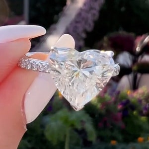 Anello di fidanzamento con moissanite a forma di cuore in oro massiccio 10K/14K/18K/Anello con moissanite con alone pavé/Anello di nozze in stile vintage/Anello di promessa regalo