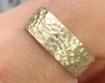 9mm Gold PVD Hammered Ring, Hammered Band Ring, Gold Ring, Chunky Ring, Thick Ring, Simple Band, Hammered Ring, Wide Ring, Statement Ring