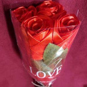4 Piece Red Rose bouquet