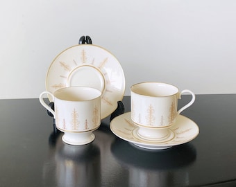 Syracuse China Marquesa Gold Wellington flat cups & saucers, lot of 2 different accent colors