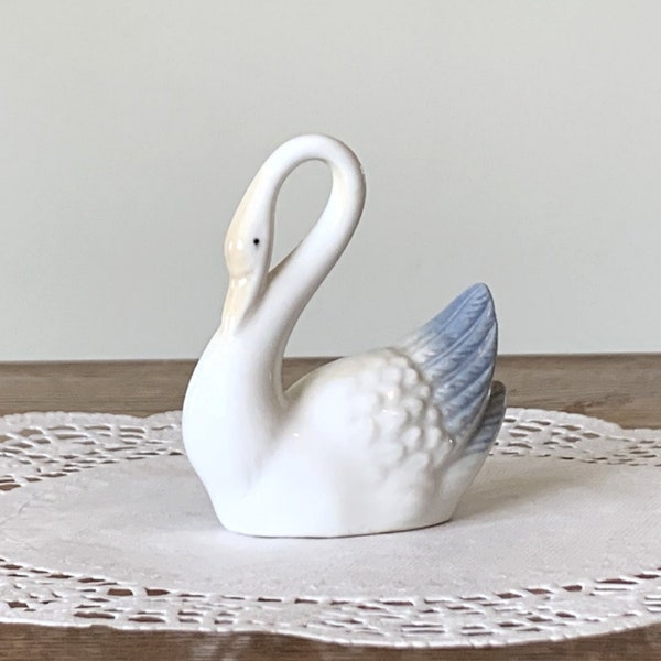 Miquel Requena miniature swan figurine, Valencia Spain