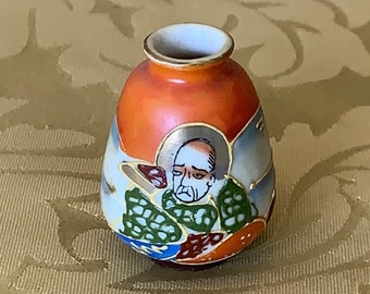Miniature Occupied Japan Satsuma 2" vase