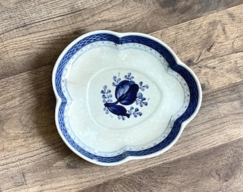 Royal Copenhagen Tranquebar Blue Aluminia scalloped pickle dish, rose center, Denmark