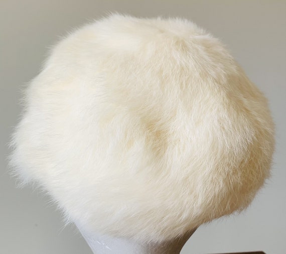 Mod white rabbit fur cap w/ leather brim in box, … - image 7