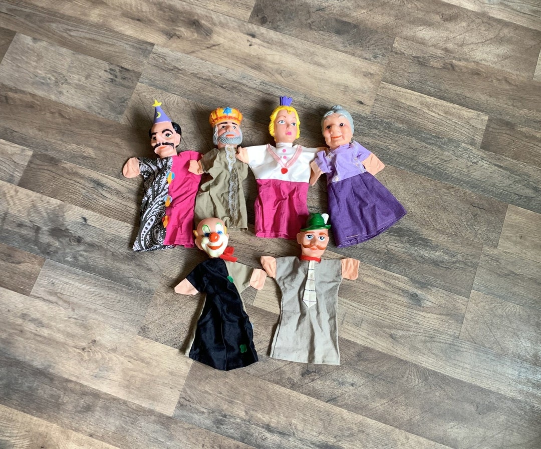 Mr. Rogers Neighborhood Hand Puppets, Lot of 6, King Friday & More With