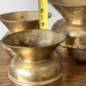 Vintage Cuspidors Brass Spittoons Set of 3 Made in Italy Etsy Vintage Cuspidors Brass Spittoons Set of 3 Made in Italy Etsy