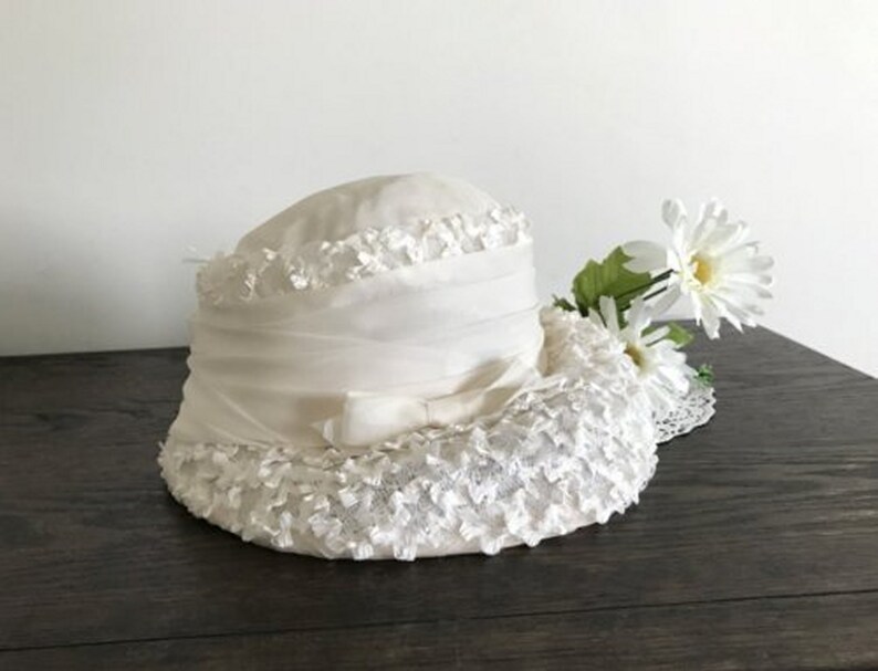 Vintage Cream Cloche Hat Union Made Etsy