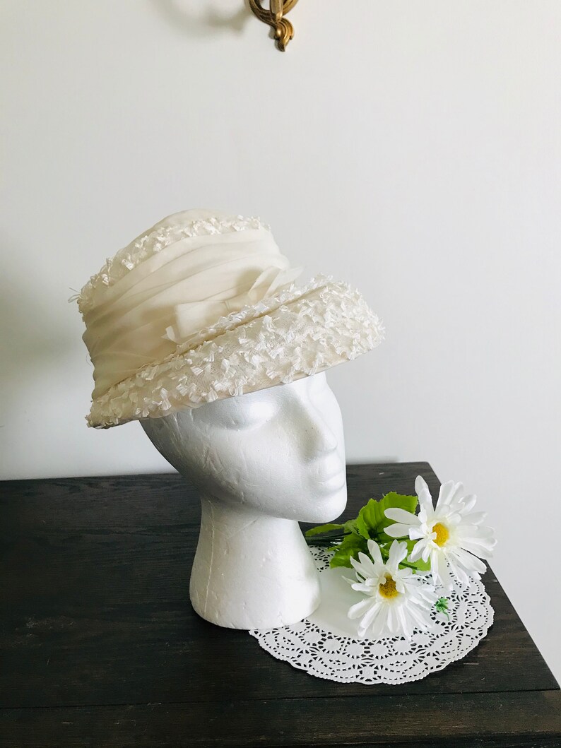 Vintage Cream Cloche Hat Union Made Etsy