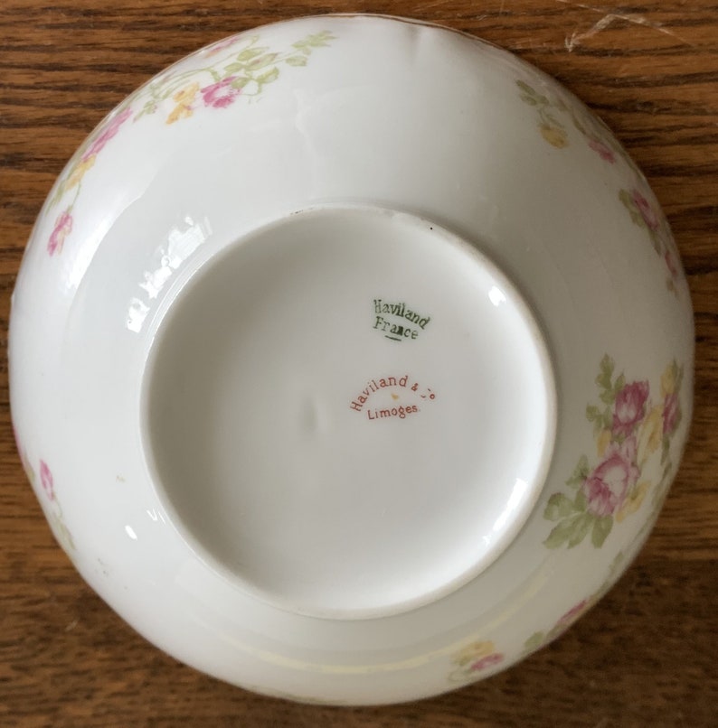 Haviland & Co small bowl, Limoges France, pink yellow roses w/ gold accent trim, chipped rim image 7