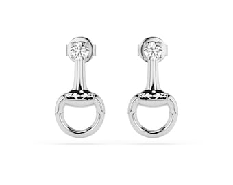 Pendiente colgante de plata con forma de bocado