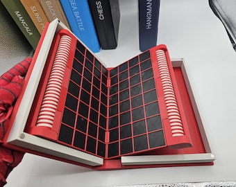 Reversi | The Strategy Book Game