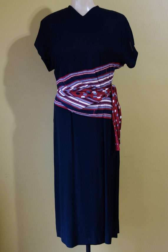 Size Small Vintage Wounded Bust 38 1940s Studded Two Tone Rayon Crepe Dress Waist 26-27