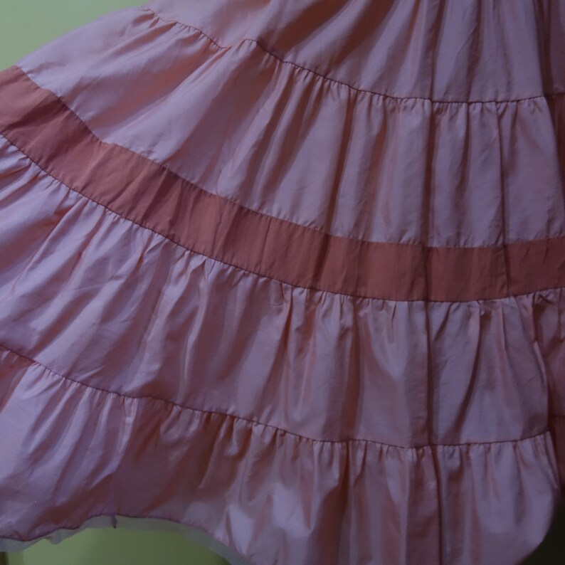 Medium 36 Bust 1950s Vintage Peach Nylon Slip with Built In Crinoline by Laros Pin Up Burlesque Rockabilly