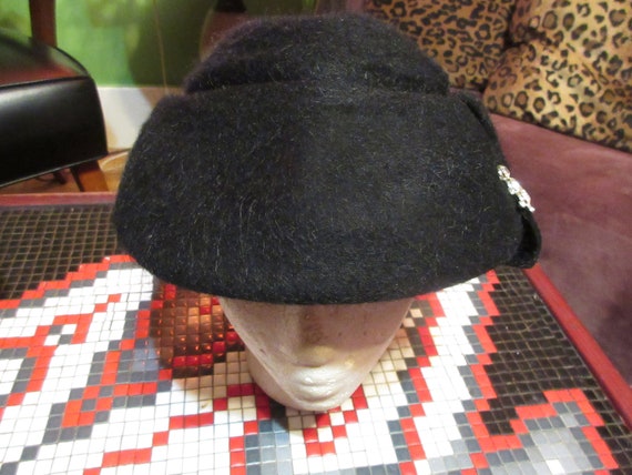 1950s Mist-O-Lana Vintage Black Wool Felt Hat Flu… - image 3