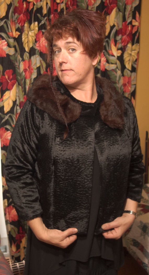 Large 40 Bust 1960s Vintage Black Fake Fur Jacket She… Gem