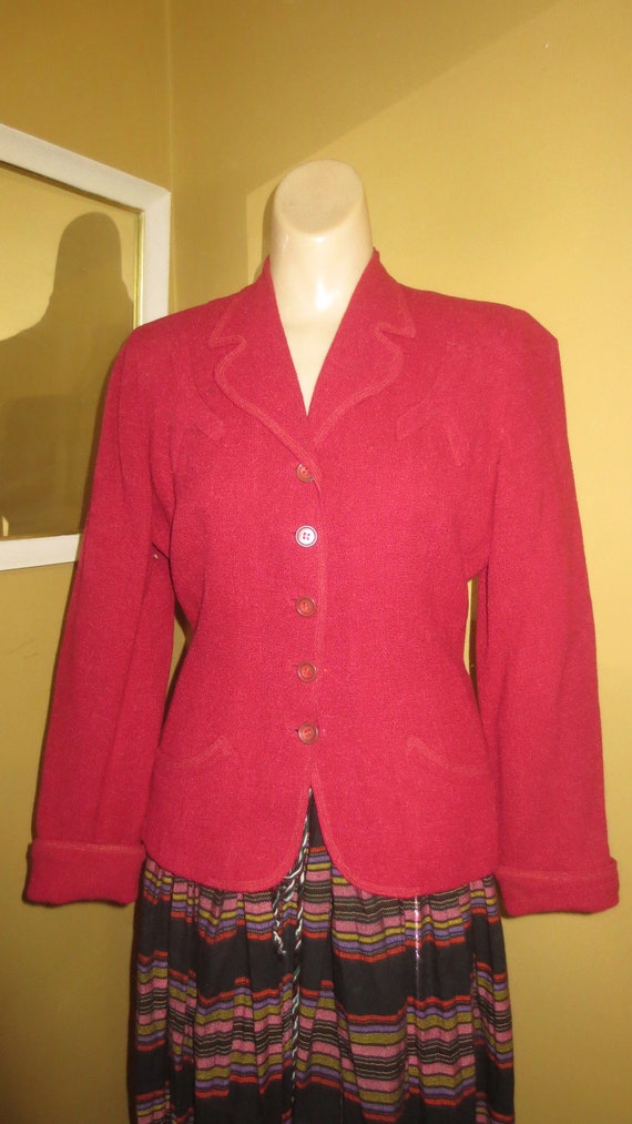 Vintage 1940s Raspberry Wool Tailored Jacket by F… - image 2
