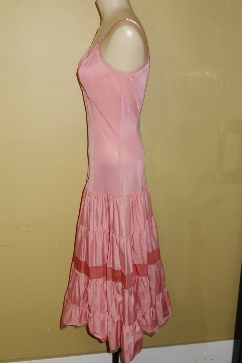 Medium 36 Bust 1950s Vintage Peach Nylon Slip with Built In Crinoline by Laros Pin Up Burlesque Rockabilly