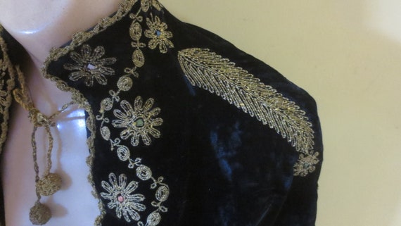Rare Turkish Velvet Cape Vintage 1950s Black Cape