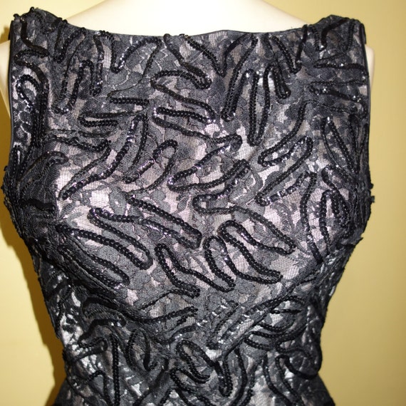 Small 24 Waist 1960s Vintage Black Lace and Sequi… - image 1