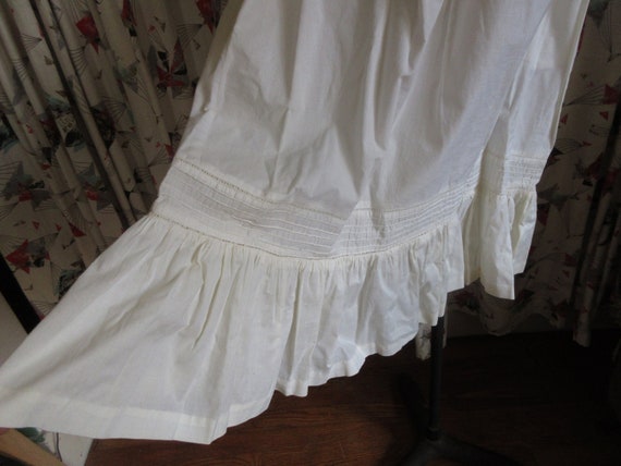 1970s White Cotton Pin Pleated Dress Made in Indi… - image 3