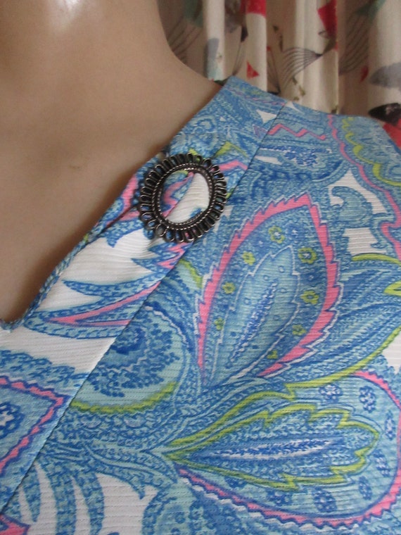 1960s Paisley Print Nylon Jersey Sheath Dress Medi