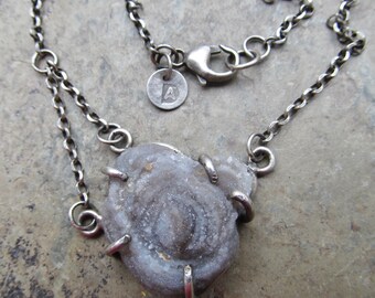 Druzy Pendant Necklace Chalcedony Sparkling Raw Gemstone Neckpiece Druzy Layering Necklace