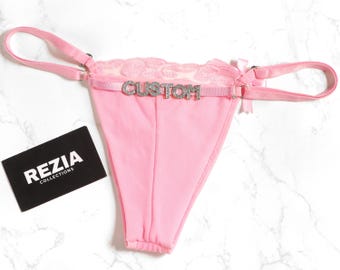 Tanga com nome personalizado, tanga com nome personalizado, tanga com nome personalizado de renda e letras de cristal, presente para ele