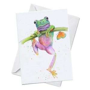 Cartão de felicitações - HANGING OUT - Sapo-árvore tropical verde colorido da selva subindo em um caule com uma pintura de arte em aquarela de borboleta Canadá