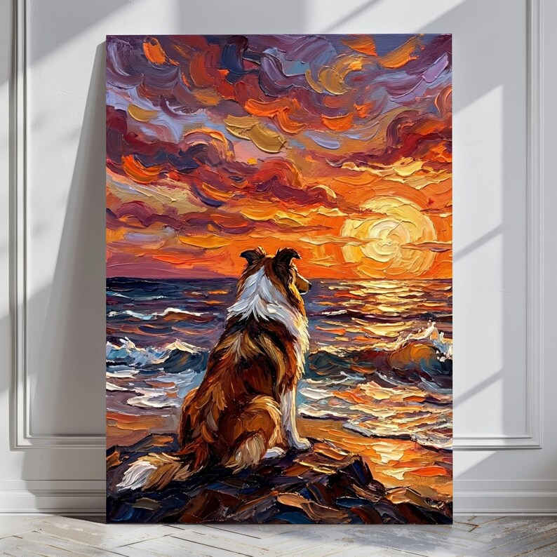 Op de afbeelding: Een olieverfschilderij toont een hond die op een rotsachtige oever zit en kijkt naar een zonsondergang boven de oceaan. De lucht is gevuld met levendige tinten oranje, geel en paars. De hond heeft bruine en witte vacht en de golven zijn geschilderd in blauw- en oranje tinten.