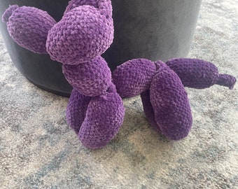 Crochet formable balloon animal