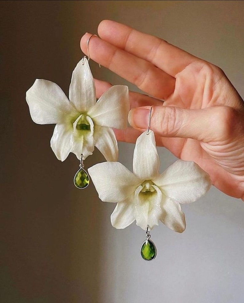Pendientes De Orquídea Diseño Único Hechos A Mano Con Flor Real cream