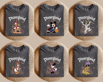 Vintage Disneyland Family Halloween Fall Shirt, Mickey Minnie Donald Daisy Halloween Tee, Spooky Season Family Trip 2026, Magical Halloween
