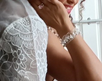Keshi pearls Bracelet in sterling silver, bridal bracelet, knitted bracelet with natural white pearls for a wonderful wedding