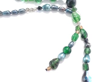 Long green beaded necklace Forest Green with glass beads, crystals and cultured pearls