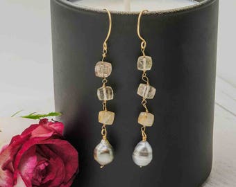 Long 18K 18ct yellow gold Tahitian Pearls and Rutilated Quartz Earrings, long Dangle solid gold earrings, Grey Seawater Pearls from Tahiti