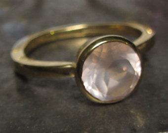 Rose Quartz cocktail ring in 18Ct yellow gold, 18K solid gold rose quartz engagement ring - rose quartz solitaire for her